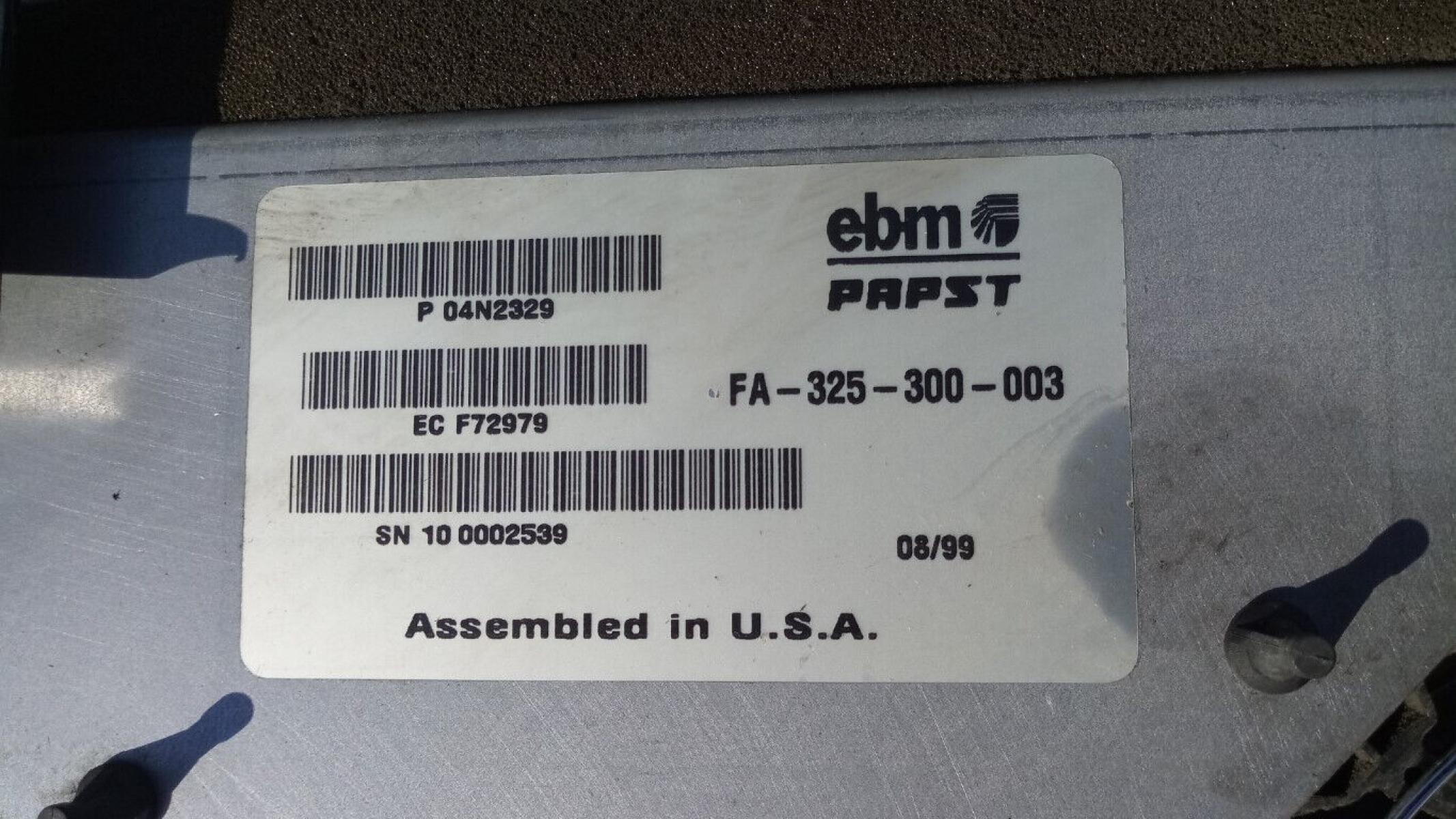 EBM Papst FA-325-300-003 Lüfter Fan von einer IBM AS400, € 99,- (8130 Frohnleiten)