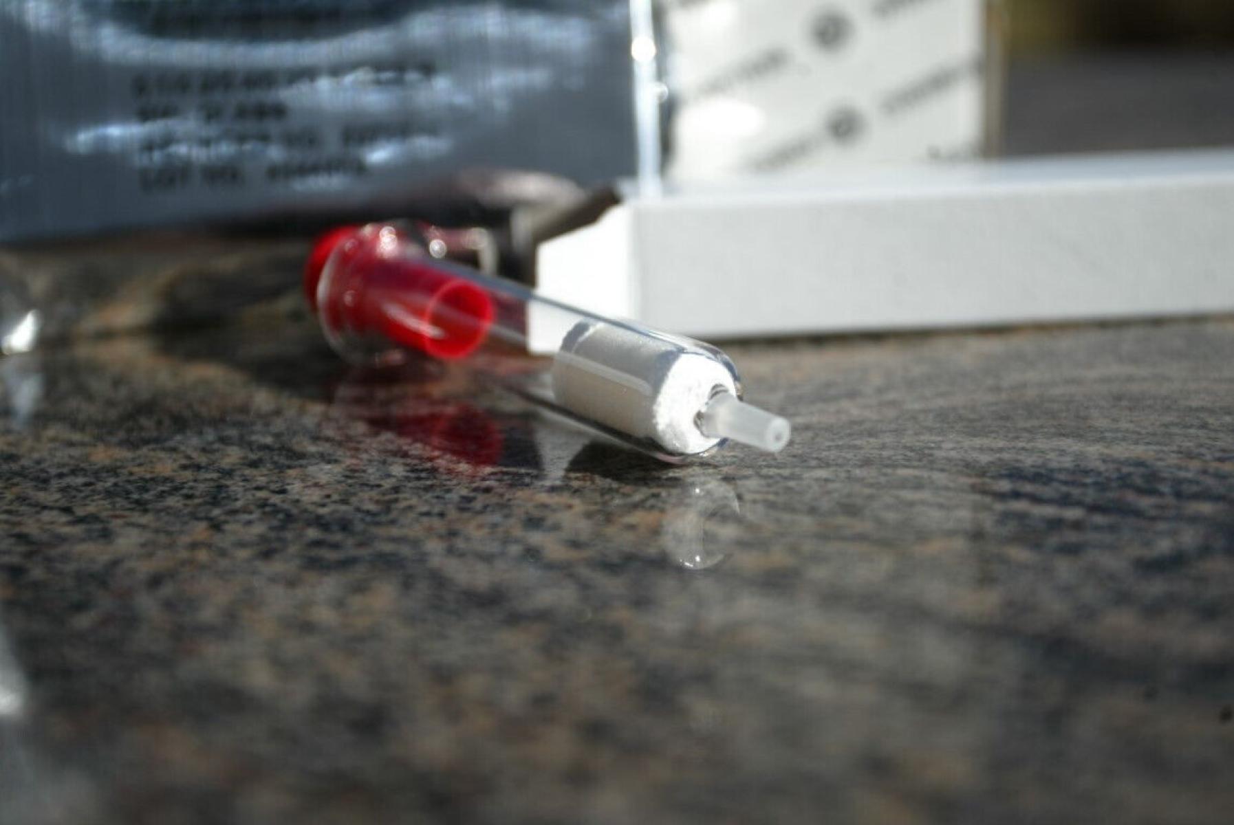 27 x Supelco 52732-U 0.1/0.2/0.4.2G 4-Tier 6ml, € 99,- (8130 Frohnleiten)