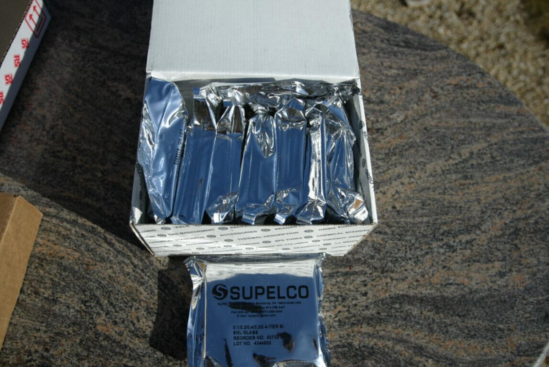 27 x Supelco 52732-U 0.1/0.2/0.4.2G 4-Tier 6ml, € 99,- (8130 Frohnleiten)