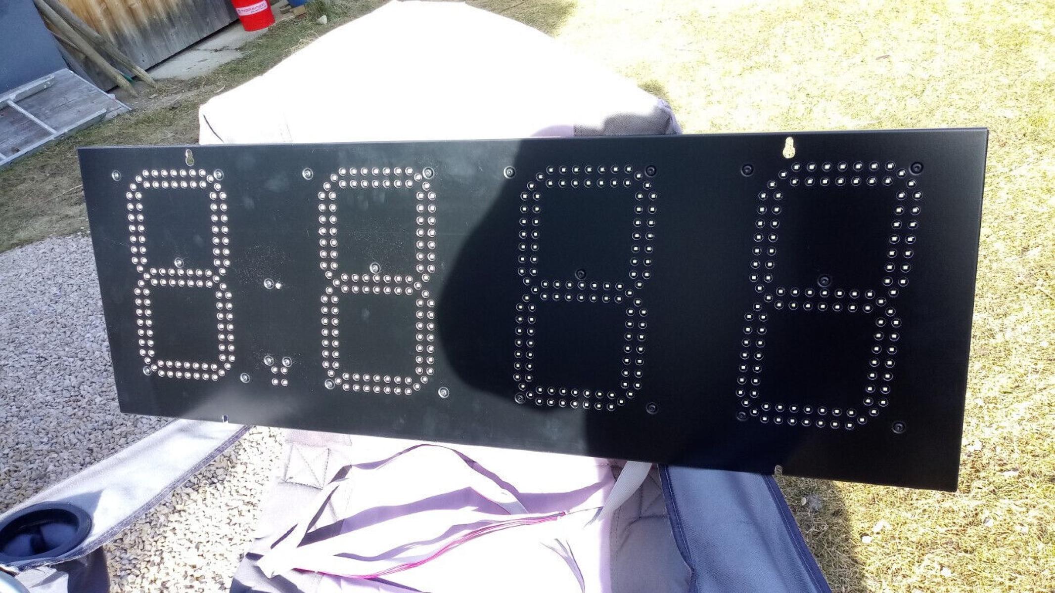 Bodet LED Display Anzeigetafel 96,5 x 33,5 cm LED Line KLK-WR 4 x 25 cm white, € 199,- (8130 Frohnleiten)
