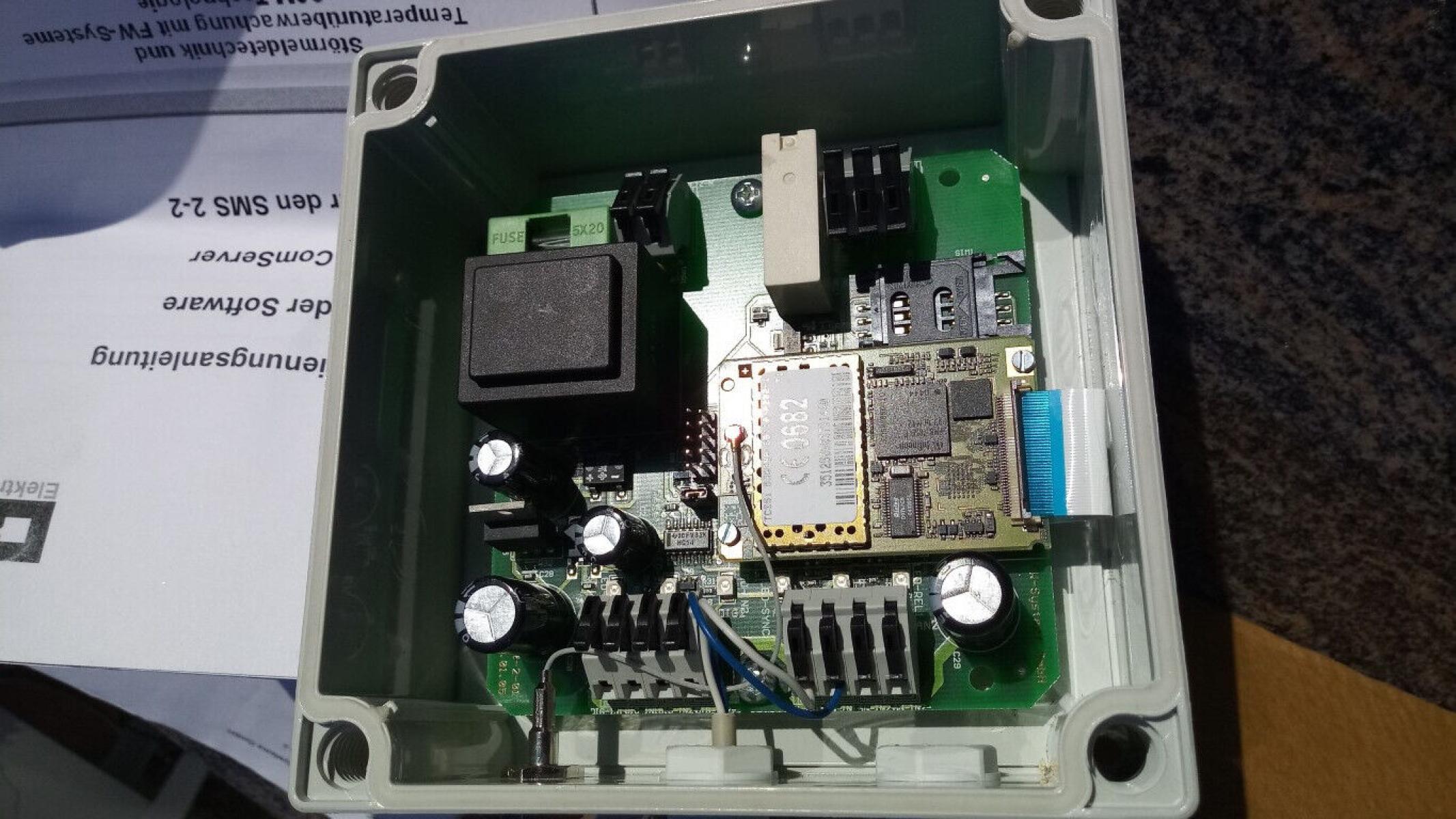 GSM Störmeldesystem SMS 2-2, € 39,- (8130 Frohnleiten)