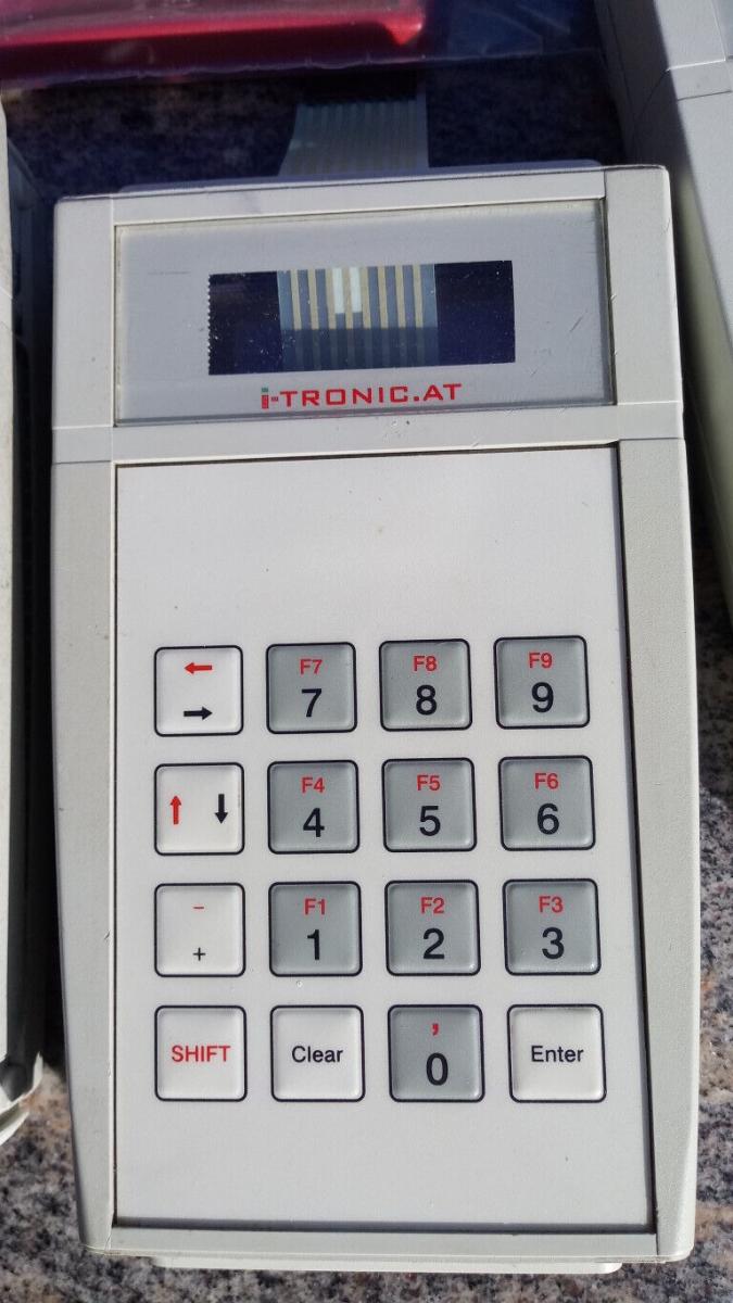 Konvolut Lot von Steuergeräten, Interfaces der Marke Itronic, € 59,- (8130 Frohnleiten)