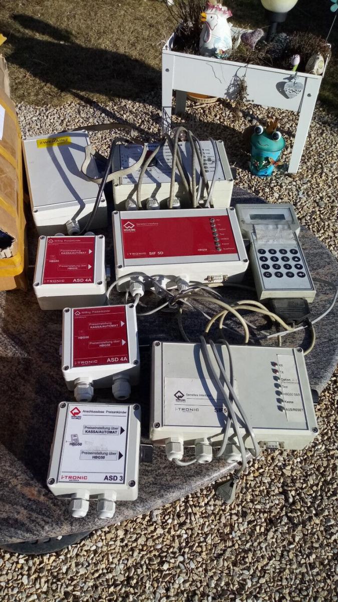 Konvolut Lot von Steuergeräten, Interfaces der Marke Itronic, € 59,- (8130 Frohnleiten)