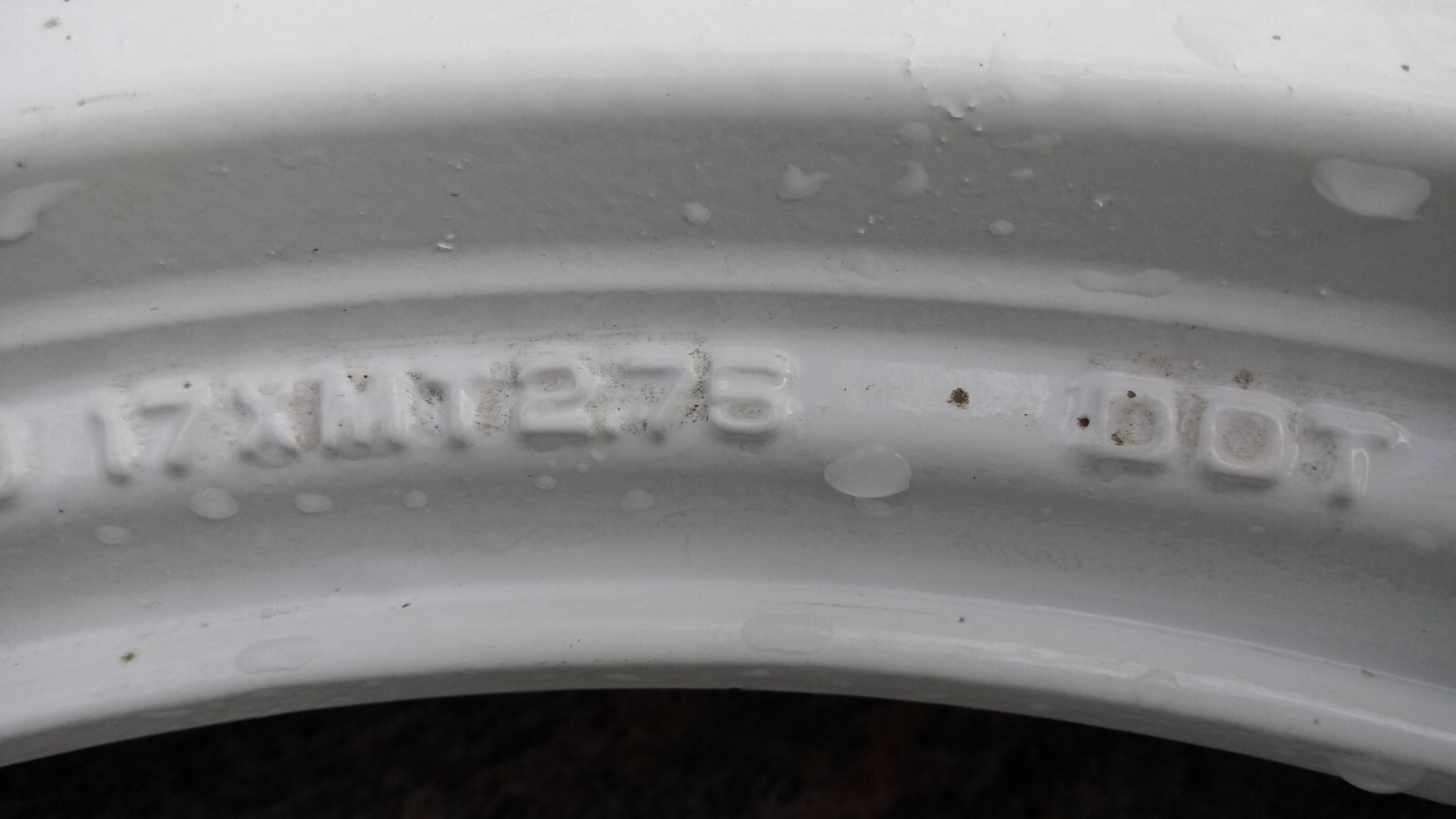 Hinterradfelge Suzuki RG500 Gamma 17 Zoll Wheel Rim Rear, € 99,- (8130 Frohnleiten)