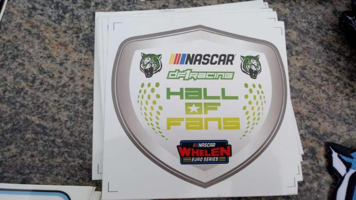 Aufkleber und Aufnäher, Badges, aus dem Motorsportbereich, Nascar, € 2,- (8130 Frohnleiten)