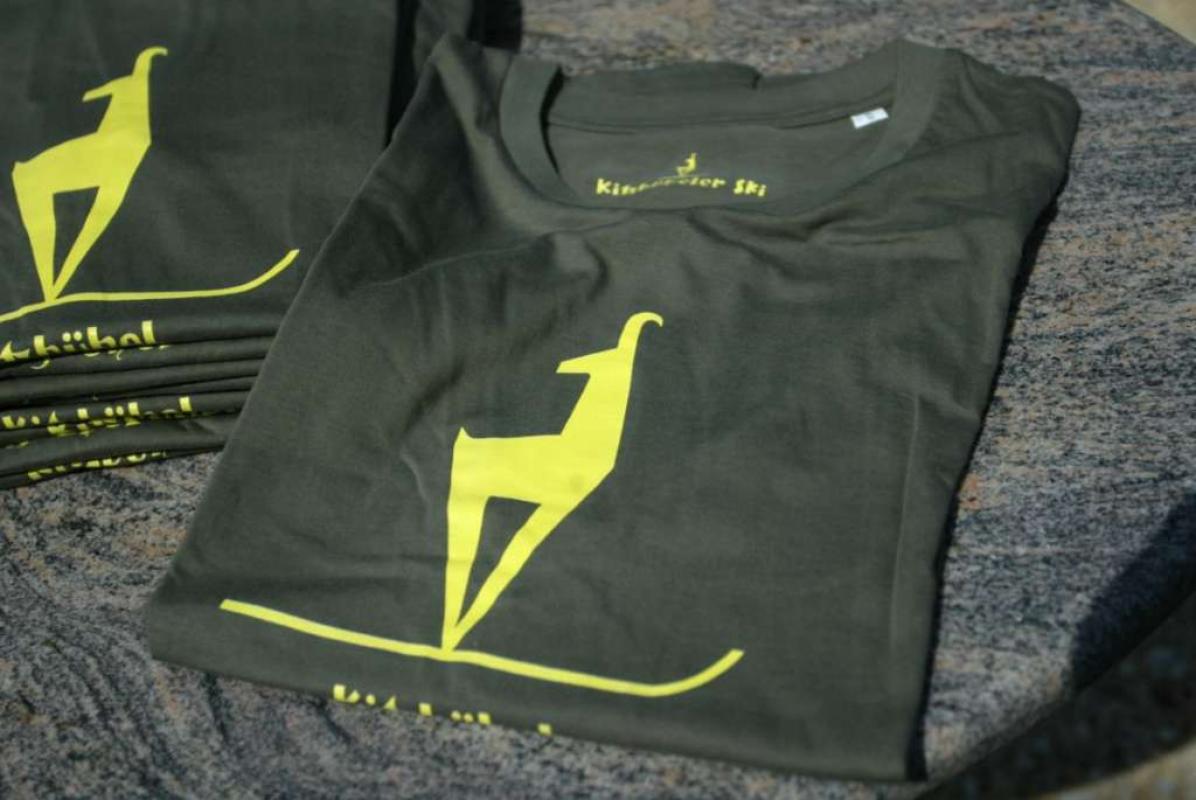 10 x T-Shirt Kitzbüheler Ski - Grössen S und M, € 39,- (8130 Frohnleiten)