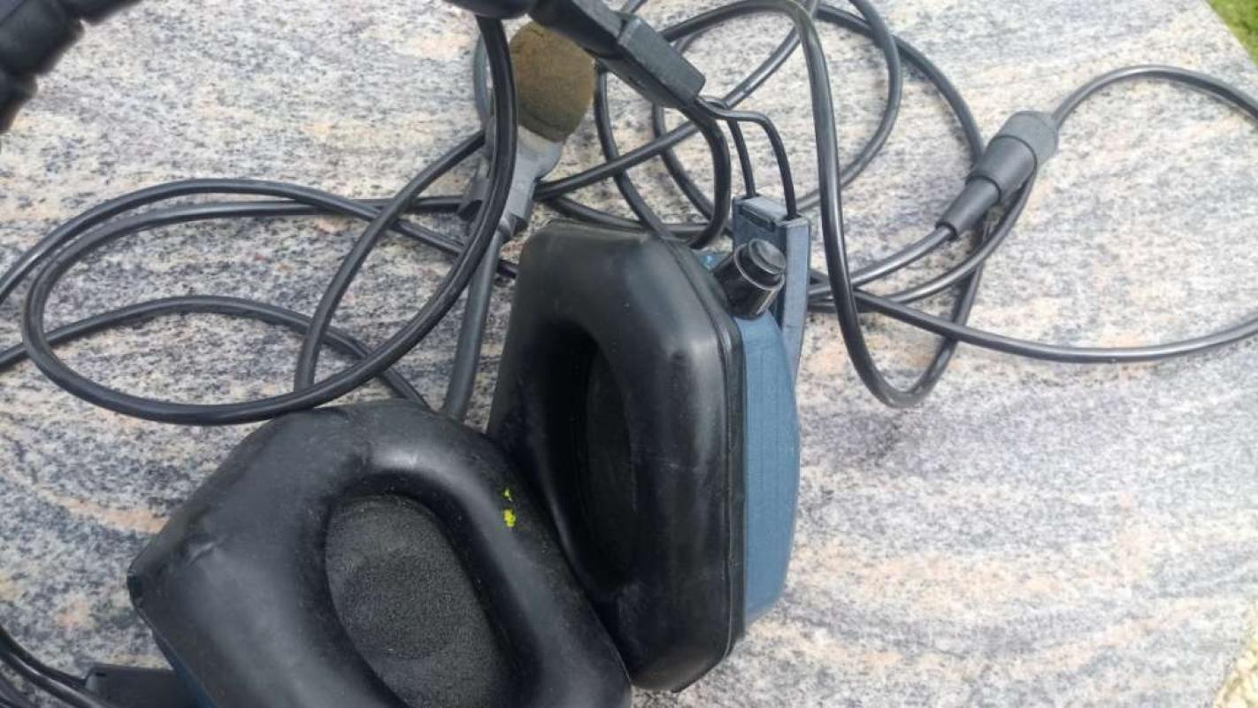 Racecom Headset aus dem Motorsportbereich, Nascar, Formel 1, € 19,- (8130 Frohnleiten)