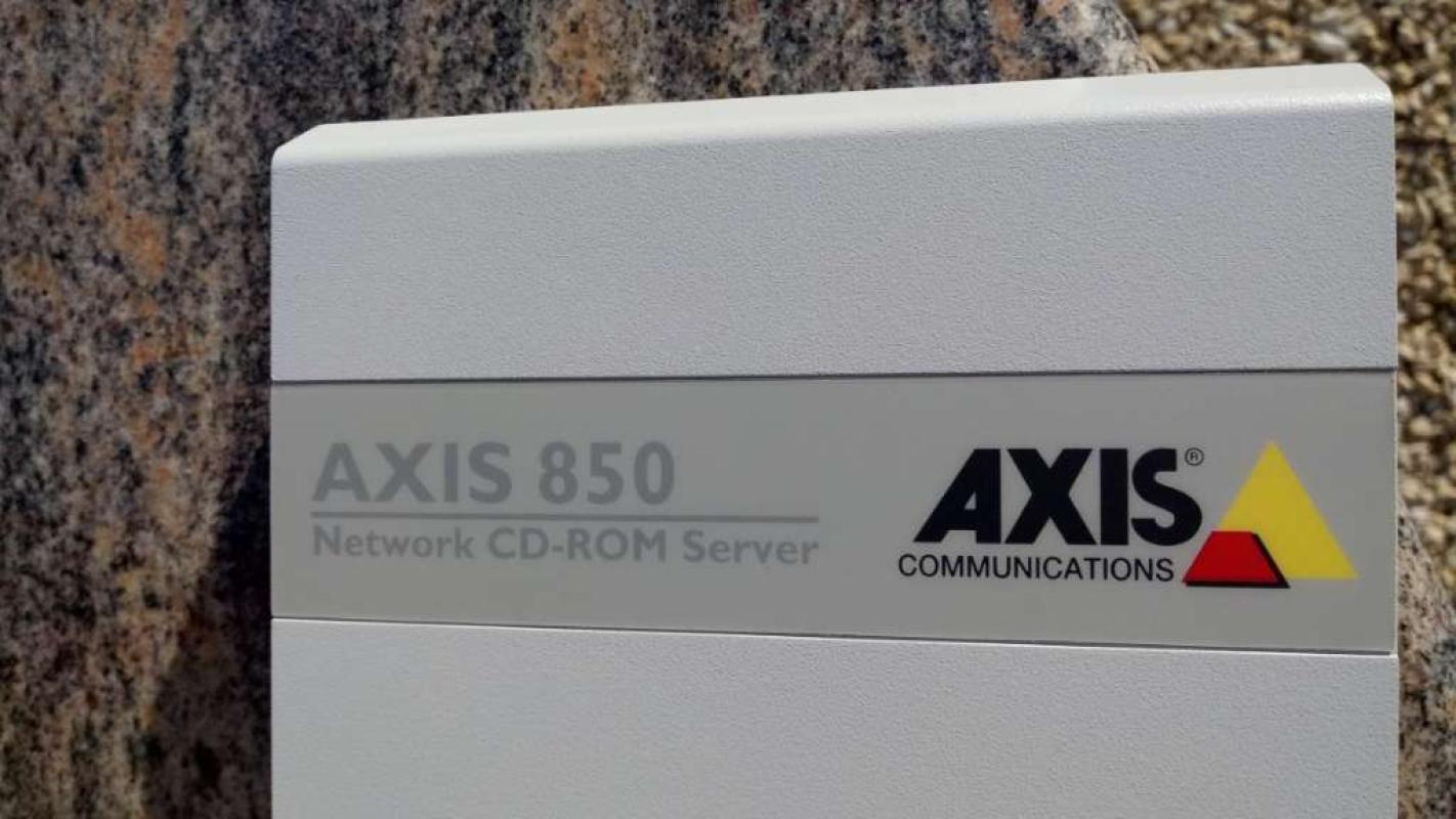 Network CD-Rom Server Axis 850, € 39,- (8130 Frohnleiten)