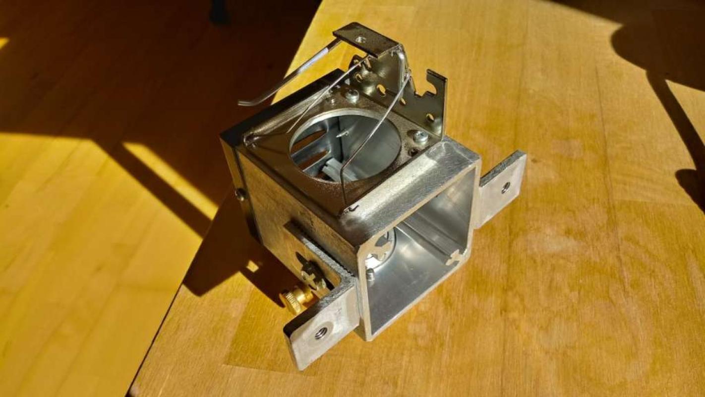 Lichtleiter Gehäuse, € 19,- (8130 Frohnleiten)